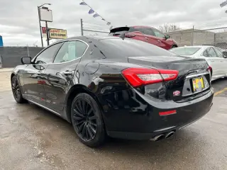 2015 Maserati Ghibli