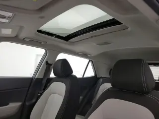 Hyundai VENUE 2023 SEL 4dr Crossover