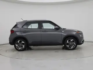 Hyundai VENUE 2023 SEL 4dr Crossover