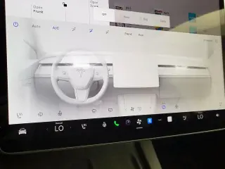 Tesla Model Y 2023 AWD Long Range 4dr Crossover