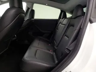 Tesla Model Y 2023 AWD Long Range 4dr Crossover