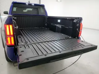 Toyota Tacoma 2025 4x4 SR5 4dr Double Cab 5.0 ft SB