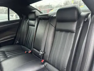 2023 Chrysler 300 S V6