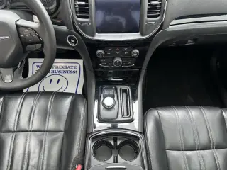 2023 Chrysler 300 S V6