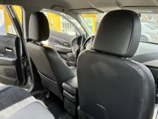 2024 Mitsubishi Outlander Sport SE