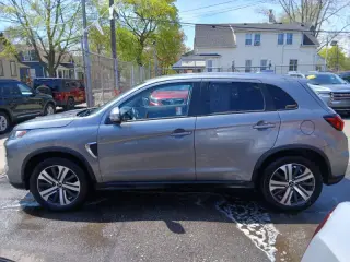 2024 Mitsubishi Outlander Sport SE