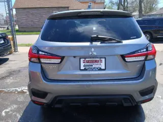 2024 Mitsubishi Outlander Sport SE