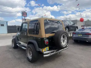 1995 Jeep Wrangler SE