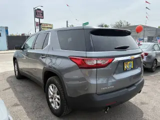 2018 Chevrolet Traverse LS