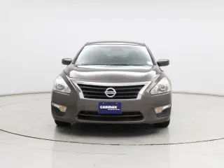 Nissan Altima 2014 2.5 SV Sedan de 4 puertas