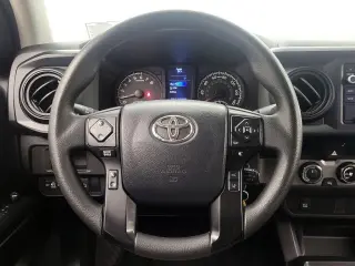 Toyota Tacoma 2018 4x4 SR V6 4dr Double Cab 5.0 ft SB