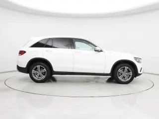 Mercedes-Benz GLC 2022 GLC 300 4dr SUV