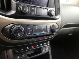 GMC Canyon 2019 4x4 Denali 4dr Crew Cab 5 ft. SB