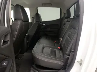 GMC Canyon 2019 4x4 Denali 4dr Crew Cab 5 ft. SB