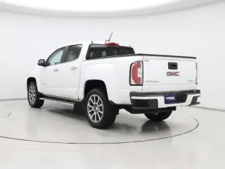 GMC Canyon 2019 4x4 Denali 4dr Crew Cab 5 ft. SB