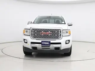 GMC Canyon 2019 4x4 Denali 4dr Crew Cab 5 ft. SB