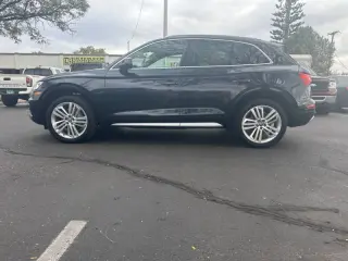 2018 Audi Q5 2.0T quattro Premium Plus