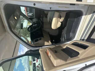 2018 Ford E-450