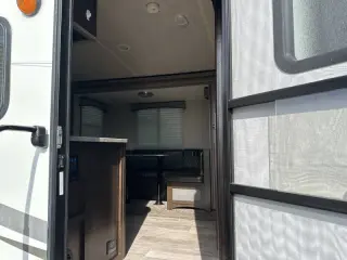 2018 Heartland RVs Sundance Sundance 241BR