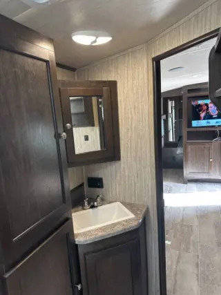 2018 Heartland RVs Sundance Sundance 241BR