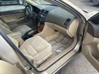 2005 Honda Accord EX w/Leather w/Navi