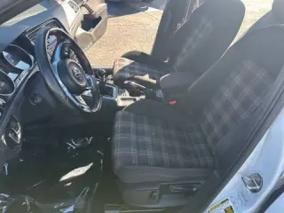 2018 Volkswagen Golf GTI SE