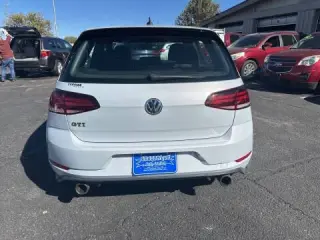 2018 Volkswagen Golf GTI SE