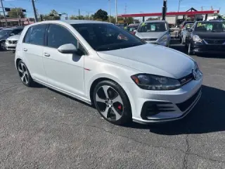 2018 Volkswagen Golf GTI SE