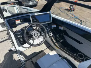 2023 Yamaha 222 XE