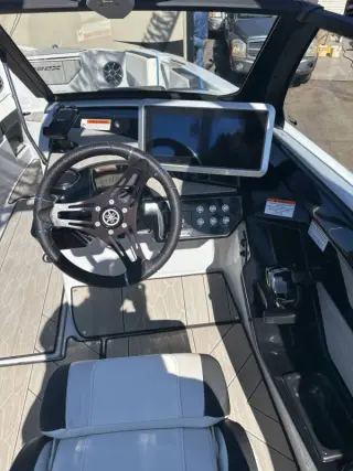2023 Yamaha 222 XE