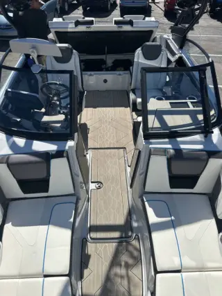 2023 Yamaha 222 XE