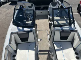 2023 Yamaha 222 XE