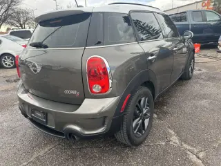 2011 MINI Cooper Countryman S