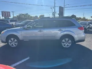 2012 Subaru Outback 2.5i Premium