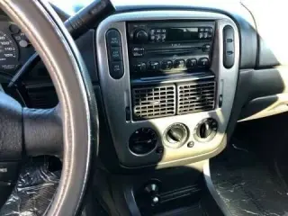 2004 Ford Explorer NBX