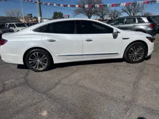 2017 Buick LaCrosse Essence