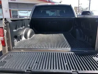 2005 Ford F-150 XLT