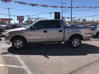 2005 Ford F-150 XLT