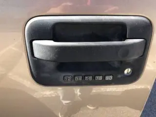 2005 Ford F-150 XLT