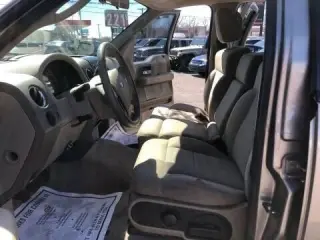2005 Ford F-150 XLT