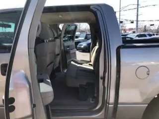 2005 Ford F-150 XLT