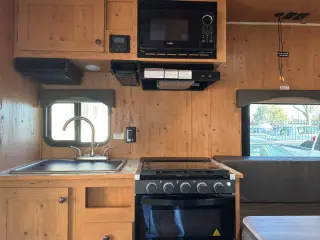 2022 Sun Lite TB