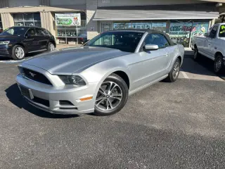 2014 Ford Mustang V6 Premium