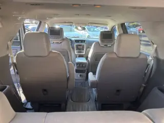 2015 GMC Acadia SLE-2