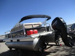 2021 Sun Tracker Bass Buggy XL