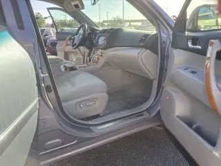 2009 Toyota Highlander Hybrid Limited