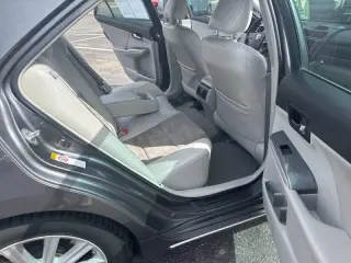 2012 Toyota Camry Hybrid XLE
