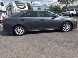2012 Toyota Camry Hybrid XLE
