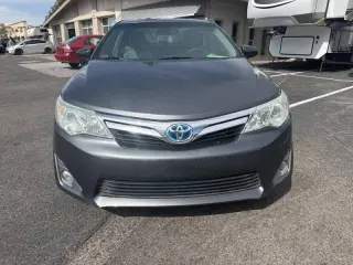 2012 Toyota Camry Hybrid XLE