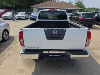 2020 Nissan Frontier S